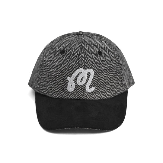 M SCRIPT TWO TONE STRAPBACK HAT